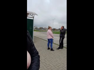 video from natalia - a walk around slutsk with size 4 ()()